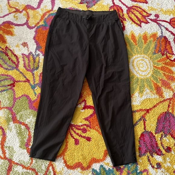 WOMENS LARGE REI CO-OP HIKING PANTS UTILITY PANTS - Picture 2 of 8